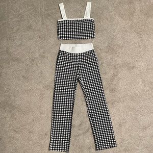 Shein 2 piece outfit, black and white pants & crop top, size small, never worn!